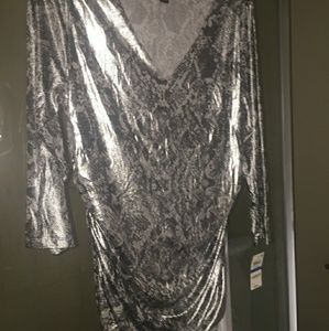 Metallic v neck cheetah print stretchy blouse